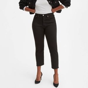 Levi’s wedgie fir straight black jeans